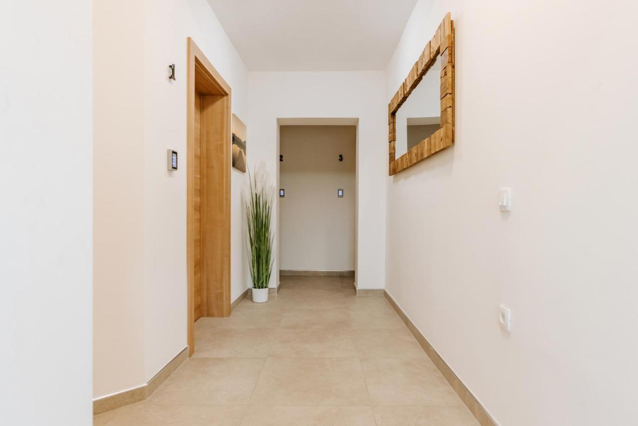 Rooms Verde Petrovče Exterior foto