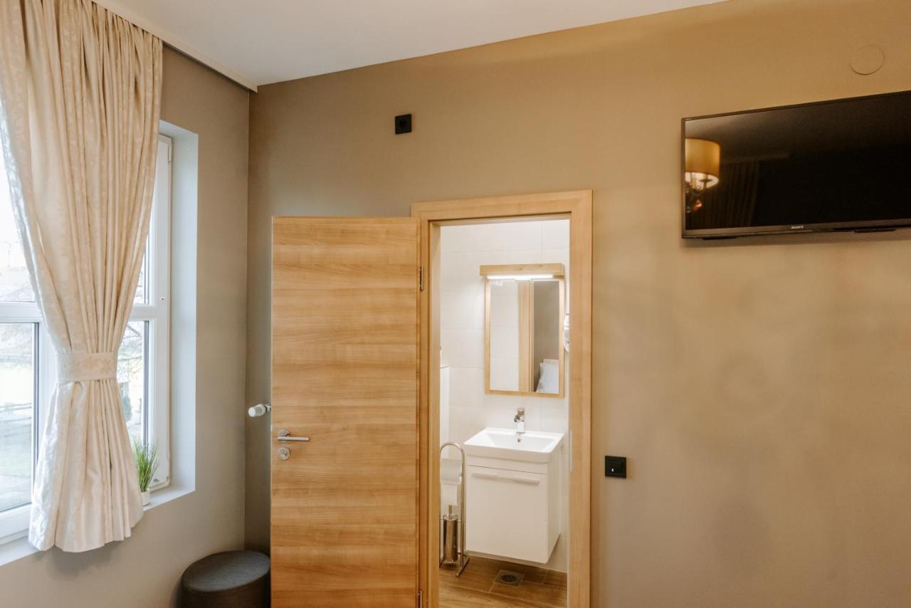 Rooms Verde Petrovče Exterior foto
